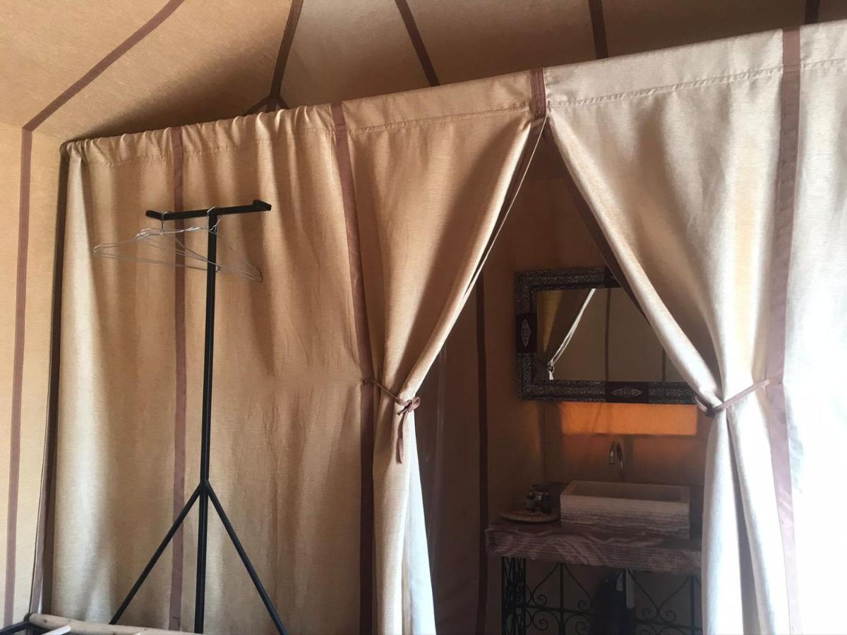 Merzouga Luxury Tents - Glamping Eksteriør billede